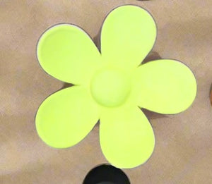 Daisy Claw Hair Clip lime green