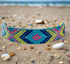 Boho Woven Friendship Bracelet Pattern 23