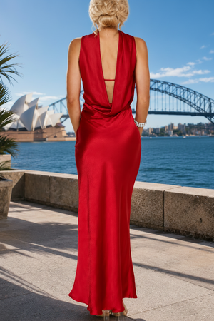 Annika Strapless Formal Dress