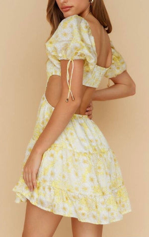 Short Sleeve Cutout Mini Dress in Sunflower Floral Print
