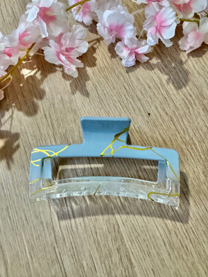 Rectangle Claw Hair Clip in light blue